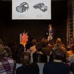 Daniel Doornink alias Daan Kip van VRBASE verzorgde de afsluitende keynote over virtual en augmented reality.
